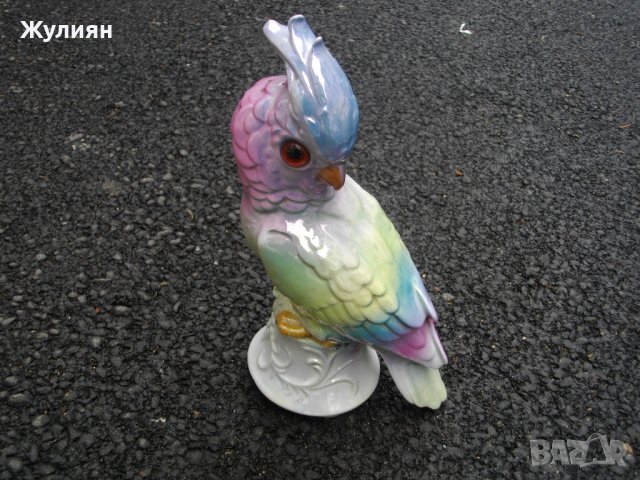 СТАРА ПОРЦЕЛАНОВА НОЩНА ЛАМПА ТЯЛО ПАПАГАЛ