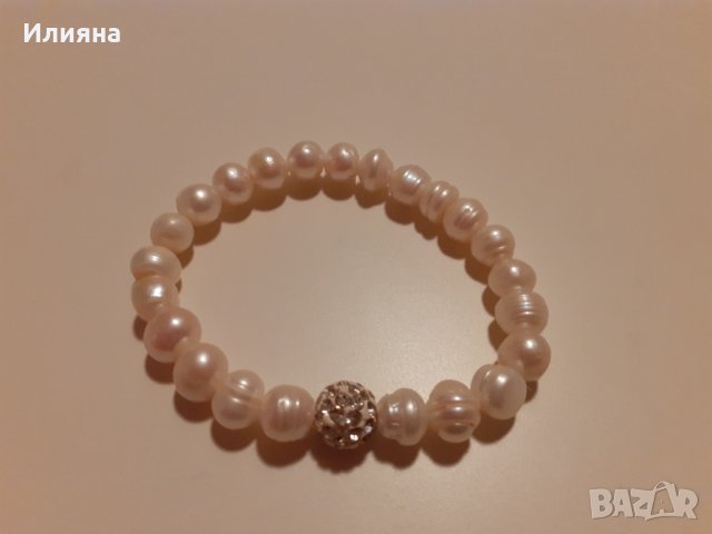 Гривна от перли, снимка 4 - Гривни - 35713491