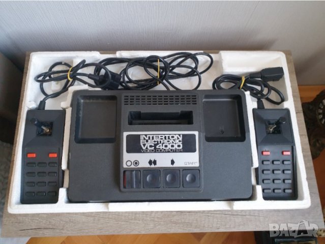 Стара електронна игра Interton Electronic VC 4000, снимка 1 - Колекции - 40060996
