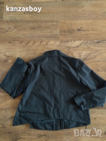 nike - страхотно дамско яке КАТО НОВО, снимка 11 - Якета - 36073728