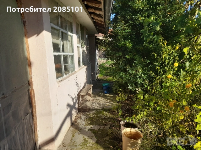 Продавам къща с двор, снимка 5 - Къщи - 36522393