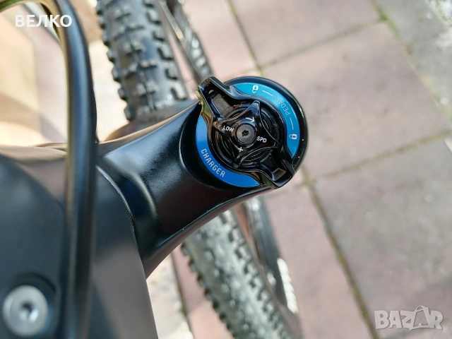 Планински велосипед Canyon Spectral CF 9.0 * 27.5 * L * Carbon * 1 x 12 *, снимка 4 - Велосипеди - 53786372