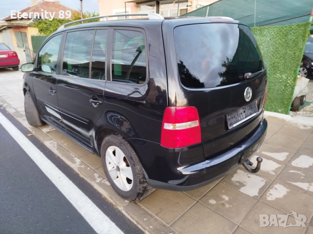 VW Touran 1.9 TDI 105 к.с., снимка 2 - Автомобили и джипове - 51491802