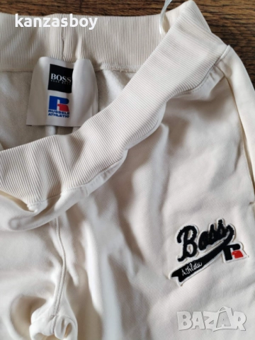 boss x russell athletic - страхотно дамско долнище КАТО НОВО Л, снимка 8 - Спортни екипи - 52135972