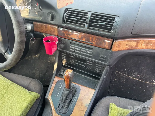 БМВ 525 ТДС 3.0 м.на части , снимка 3 - Автомобили и джипове - 56039116