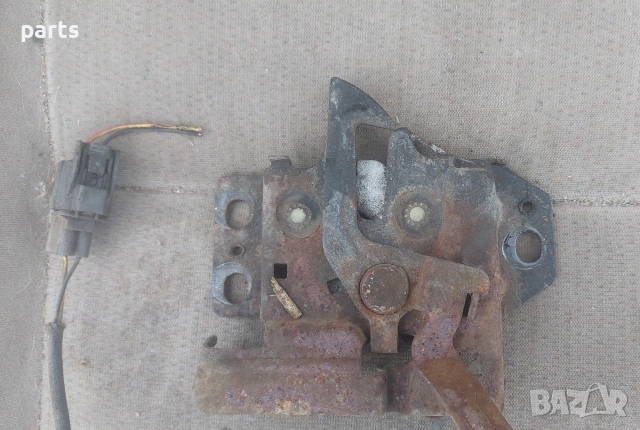 Ключалка Преден Капак Ровър 600 - 620 - Хонда Акорд , снимка 3 - Части - 53050464