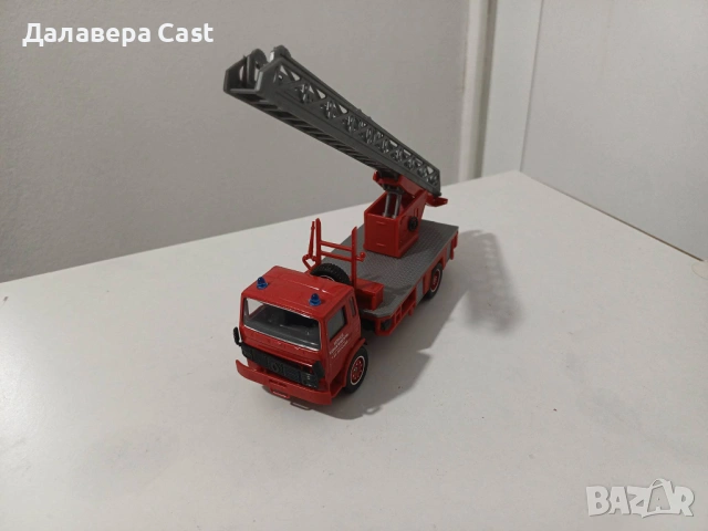 1/60 Renault Pompier Ladder  Solido 