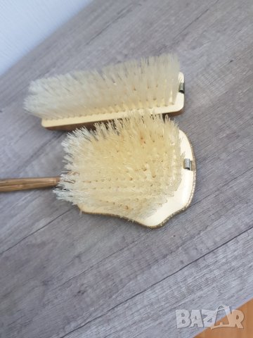 Ретро комплект дамска четка за коса и четка за дрехи, снимка 8 - Антикварни и старинни предмети - 41791190