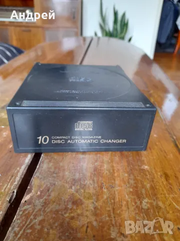 Стар CD Magazine Sony XA-10B, снимка 3 - Други ценни предмети - 48144864