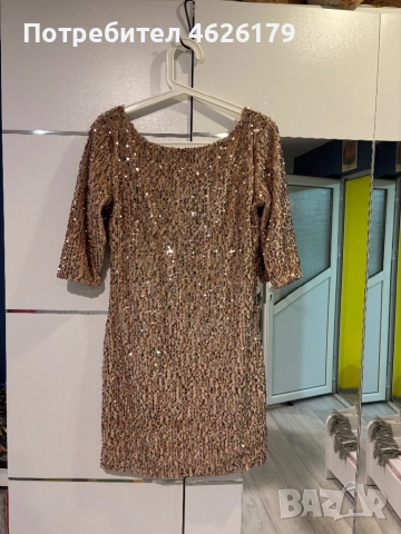 Рокля с паети M