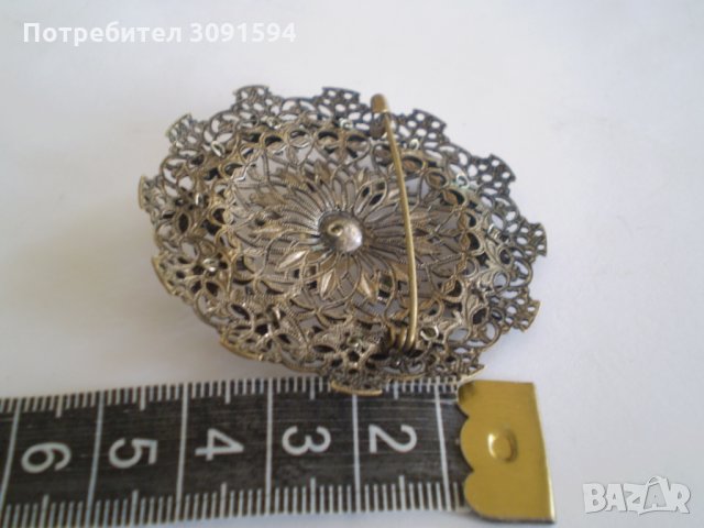 Красива ретро брошка със перли и стъкло, снимка 5 - Антикварни и старинни предмети - 34837814