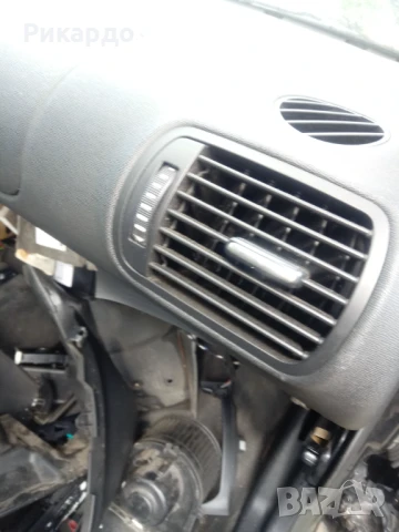 Светещи въздуховоди за ауди а3 8л, снимка 2 - Аксесоари и консумативи - 51417234