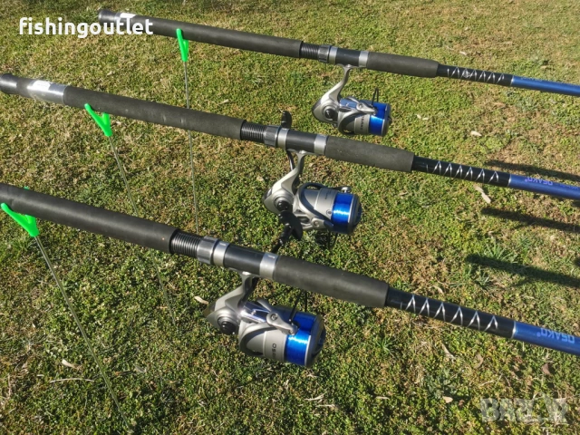 Нов шарански комплект - 3 въдици 3мт до 400гр акция и три макари 10 000 с корда, снимка 2 - Въдици - 33674288