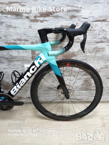 Карбонов шосеен велосипед Bianchi Oltre XR4 Disc Ultegra Di2 12 Fulcrum , снимка 2 - Велосипеди - 44825253