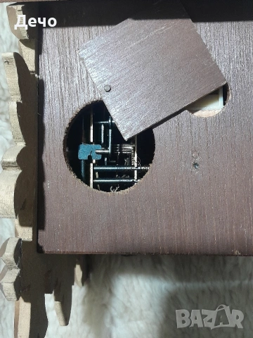 Часовник Шварцвалд Кукувица за части ремонт REGULA механизъм , снимка 3 - Антикварни и старинни предмети - 53567051