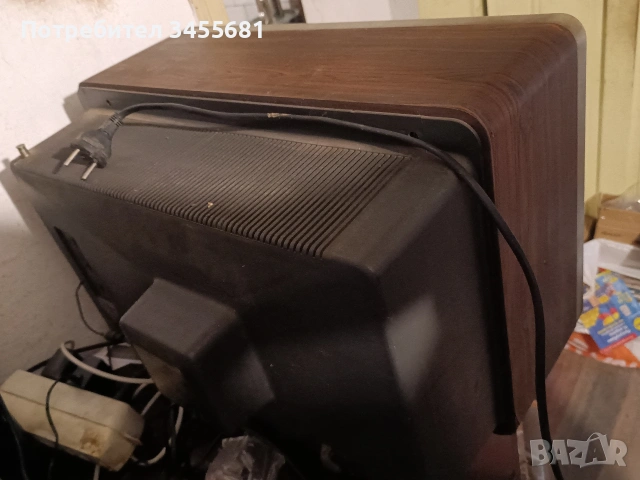 стар телевизор Велико Търново, работещ, снимка 3 - Антикварни и старинни предмети - 53215990