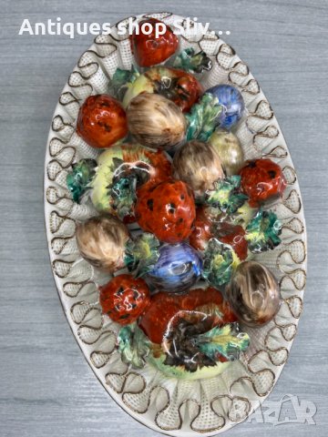 Декоративна порцеланова чиния с плодове. №4630, снимка 5 - Антикварни и старинни предмети - 42520785