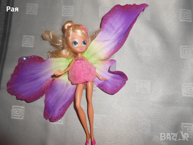 Колекционерска Barbie Blooming Thumbelina 2008 г, снимка 2 - Кукли - 50748812