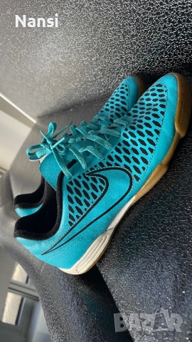 Два удобни модела кожени маратонки NIKE, снимка 11 - Маратонки - 51854876