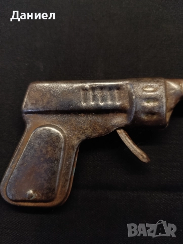 Стар метален пистолет играчка, снимка 2 - Колекции - 51857852