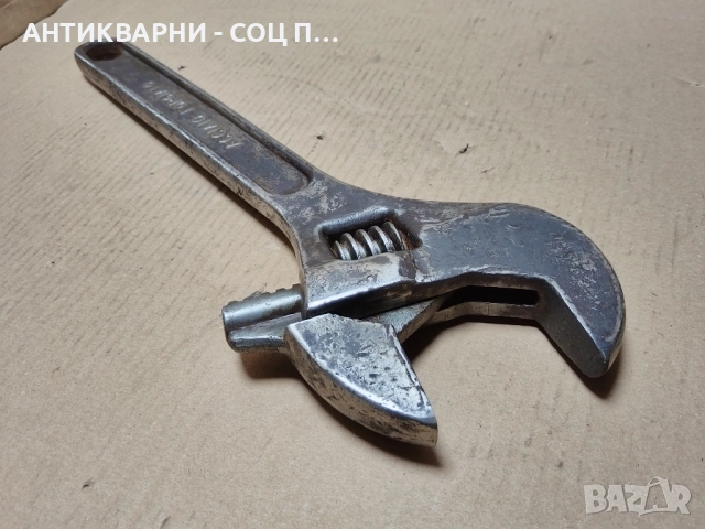 Голям Италиянски Стар Тръбен Раздвижен Ключ ACCIAIO FORGIATO / 3 кг. , снимка 2 - Антикварни и старинни предмети - 52250147