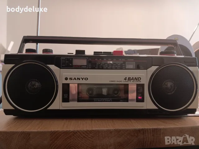 SANYO M-S350LE радио-касетофон, снимка 1 - Радиокасетофони, транзистори - 56050317