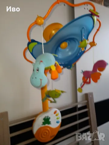 Музикална играчка/въртележка за бебешка кошара "Tiny love". Спешно и изгодно!, снимка 2 - Музикални играчки - 47543786