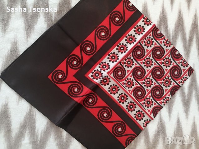 Кърпи и шалчета, снимка 2 - Шалове - 34448275