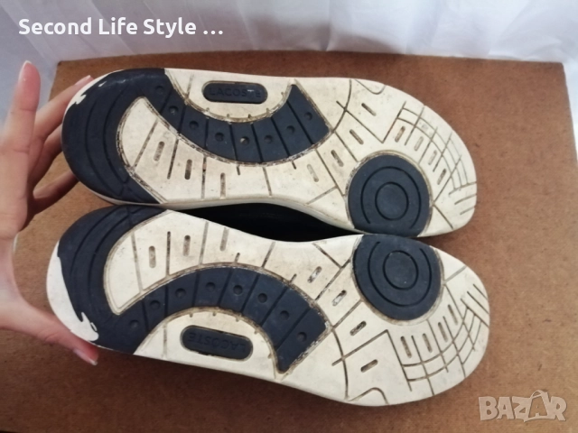 Номер 45 оригинални мъжки маратонки Lacoste, Естествена кожа, Черни, снимка 10 - Маратонки - 52877873