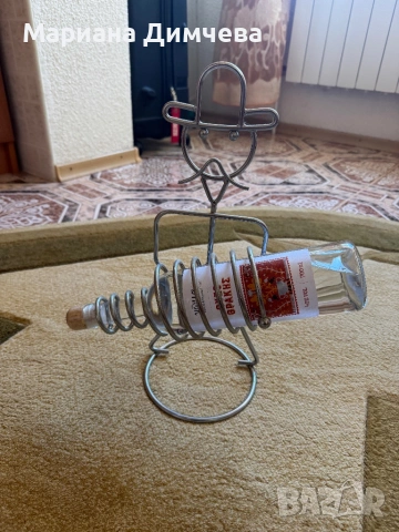 Луксозна поставка за бутилка вино – неръждаема никелирана стомана, оригинален дизайн, снимка 5 - Декорация за дома - 53843460