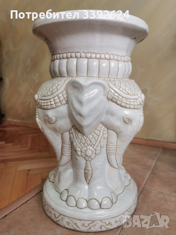 Декоративна маса, снимка 2 - Декорация за дома - 39413971