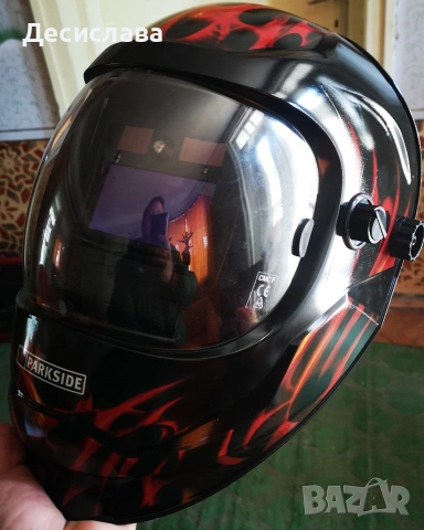 Автоматична заваръчна маска Parkside PSHL 2 D1 LED, снимка 5 - Други инструменти - 53770130