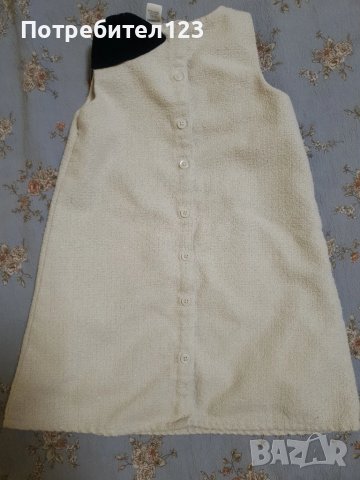 Детска рокля, снимка 2 - Детски рокли и поли - 50851975