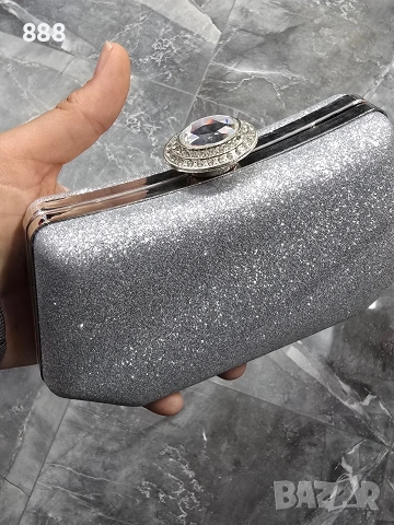 дамски чанти , снимка 2 - Чанти - 53517622