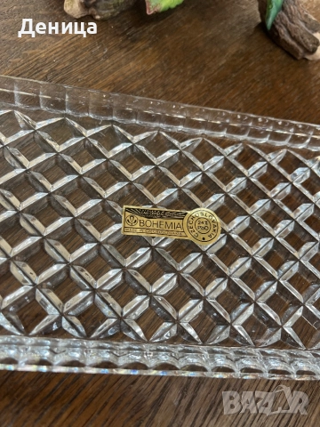 Бохемски  кристален сервиз .  Включва кана за сметана/ мляко, захарница и поднос. Отличителен диаман, снимка 8 - Други - 52655735