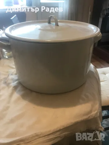 ЕМАЙЛИРАНИ СЪДОВЕ..КОТЛАРКА ЗА МЛЯКО 4.5 Л--НОВА ТЕНДЖ.11Л ВТОРА ЗАПАЗ. ЗАКАЛЕНО СТЪКЛО КАПАК Ф 28  , снимка 9 - Съдове за готвене - 48675031