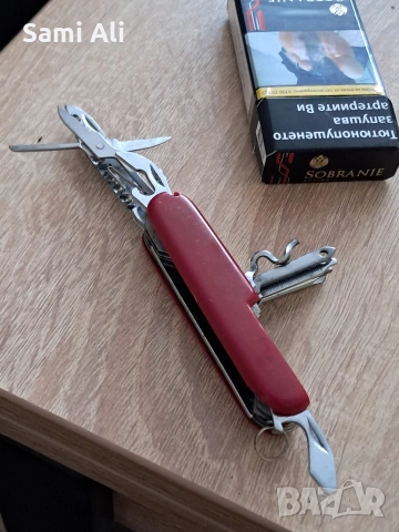 Продавам 2 броя мултифункционални джобни ножчета в добро състояние., снимка 7 - Нумизматика и бонистика - 53817626