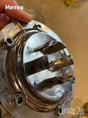 Капачка за джанта Audi, снимка 5 - Гуми и джанти - 48443269