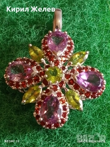 Сребърна висулка с флорален мотив инкростация на АЛЕКСАНДРИТ,ДИАМАНТ,ГРАНАТ ефектна стилна 52501
