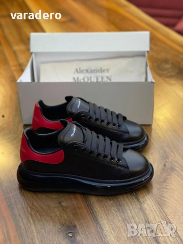 Дамски маратонки с кутия и плик висок клас Alexander Mcqueen , снимка 3 - Маратонки - 39922193