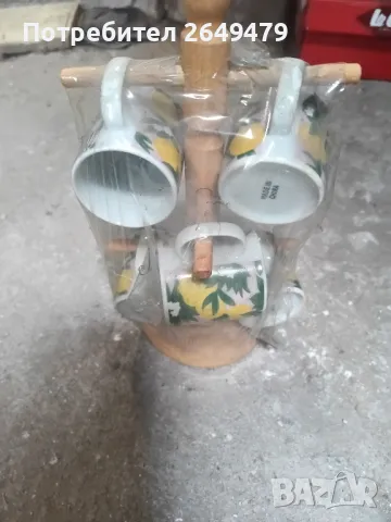 Продавам комплект солница и пиперница + комплект чаши с дървена поставка, снимка 2 - Други - 49895242