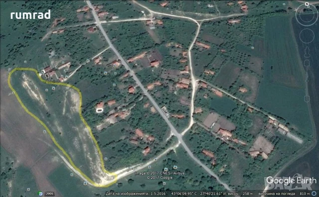 Парцел в с.Аврен, снимка 7 - Парцели - 51170960