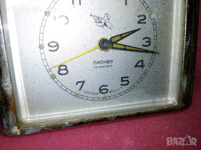 ПИОНЕР СДЕЛАНО в СССР Стар РУСКИ РЯДЪК МОДЕЛ КОЛЕКЦИОНЕРСКИ БУДИЛНИК ПИОНЕР - ФУНКЦИОНИРАЩ 33404, снимка 12 - Антикварни и старинни предмети - 44536223