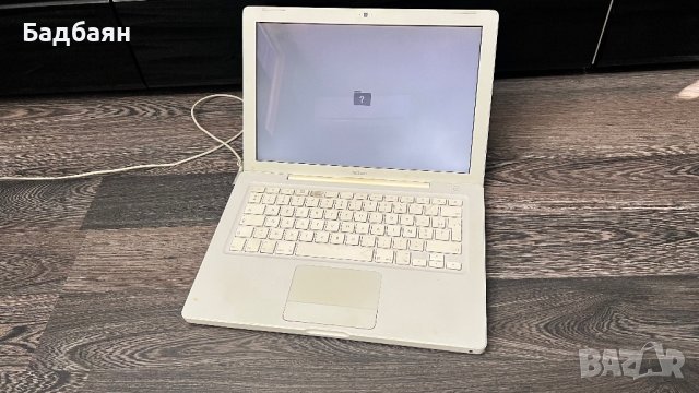 Apple MacBook 13” , снимка 2 - Лаптопи за дома - 40459603