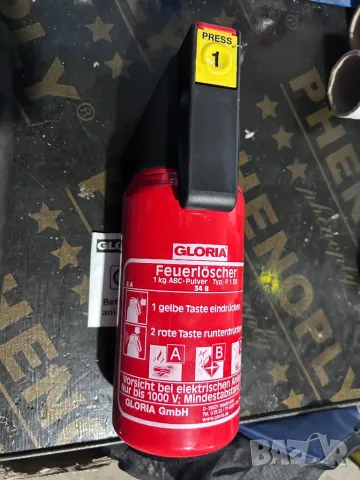 GLORIA НЕМСКИ АВТОМОБИЛЕН ПОЖАРОГАСИТЕЛ ОТ МЕРЦЕДЕС 