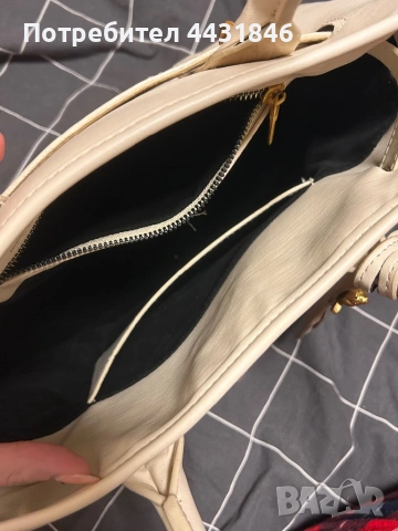 Дамска чанта miu miu, снимка 2 - Чанти - 53712781