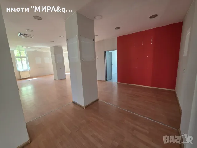 Офис под наем в Топ Център, Хасково