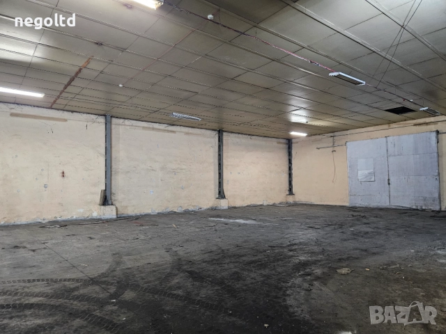 ОТ СОБСТВЕНИК! Склад под наем Пловдив Брезовско шосе ! 900 кв.м +100 навес! Голям двор, снимка 2 - Складове - 52812068