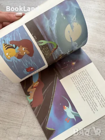 Стара детска книжка на Дисни Малката русалка , снимка 9 - Детски книжки - 49267556