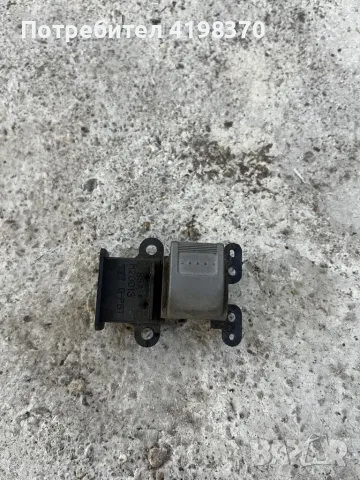 Копче бутон стъкло Хонда ЦРВ 2 Honda CR-V